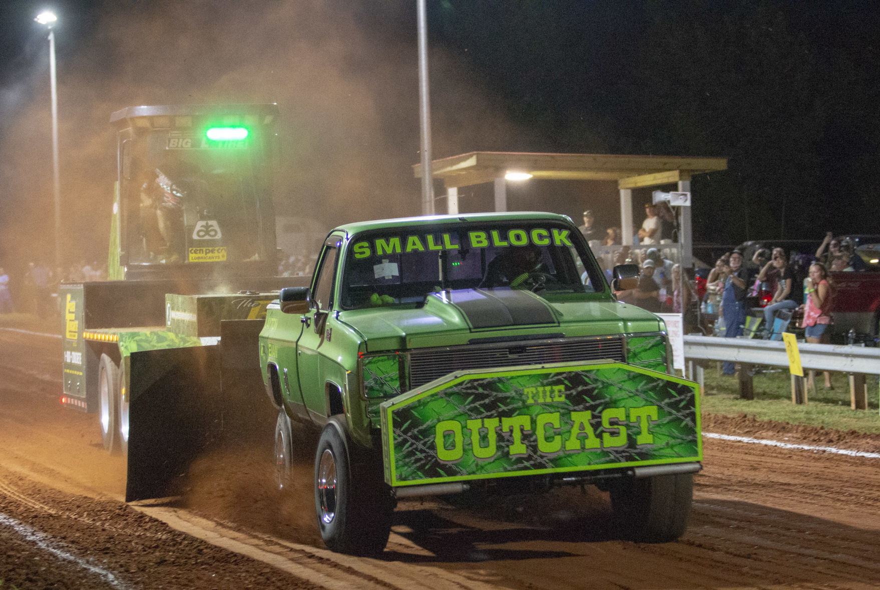TractorPull19.JPG